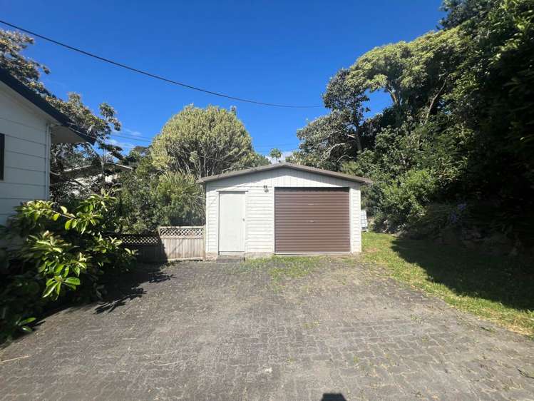 23 St James Avenue Helensville_18