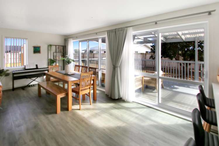 13 Kokopu Street Ahipara_14