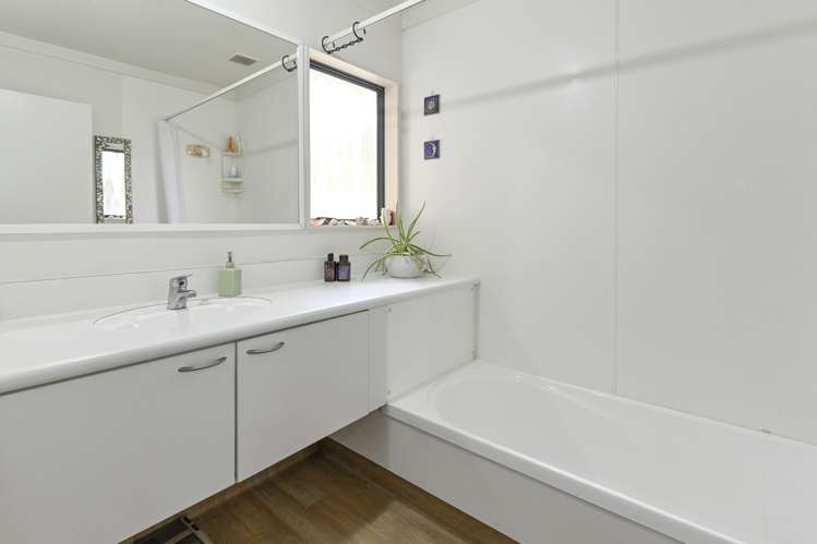 1/1004 Waipuna Street Mahora_8