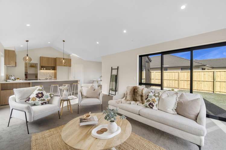 35 Crossley Avenue Woodend_12