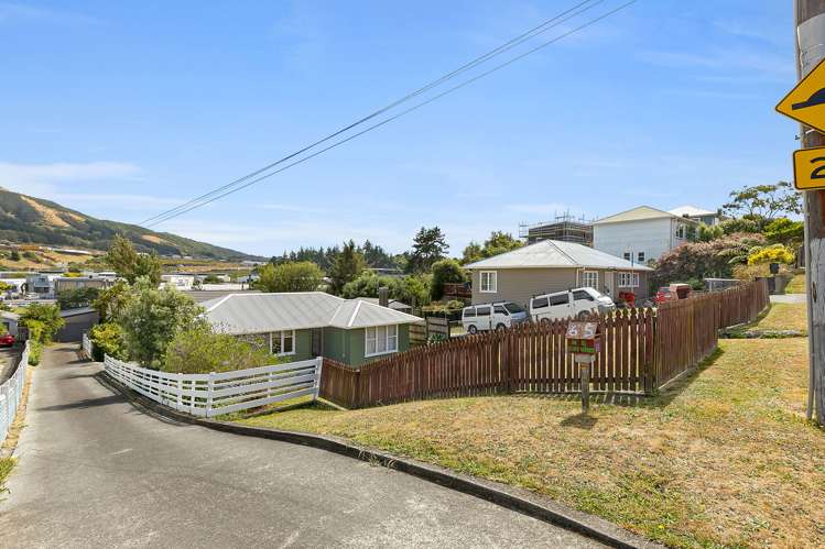 67 Bell Street Tawa_9