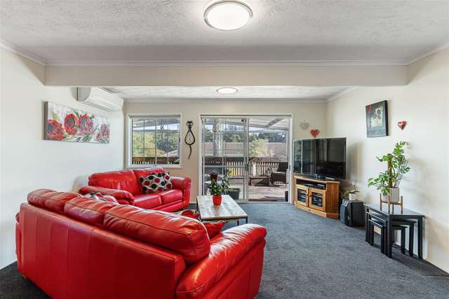 65 Aviemore Drive Highland Park_4