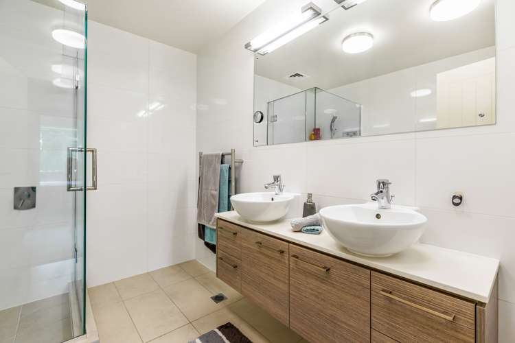 74 Eaves Bush Parade Orewa_7