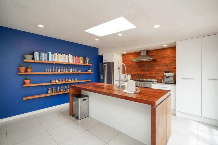 38 Russel Street Gladstone_9