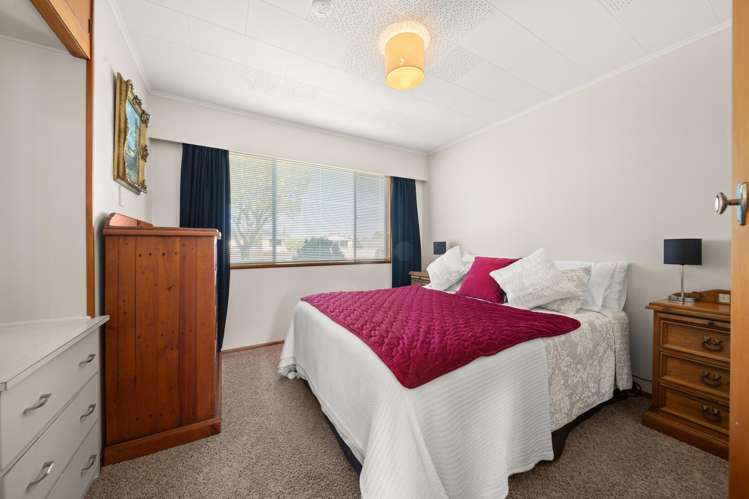 36 Costley Street Carterton_11