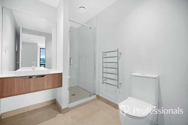 608r/11b Spring Street 10051_6