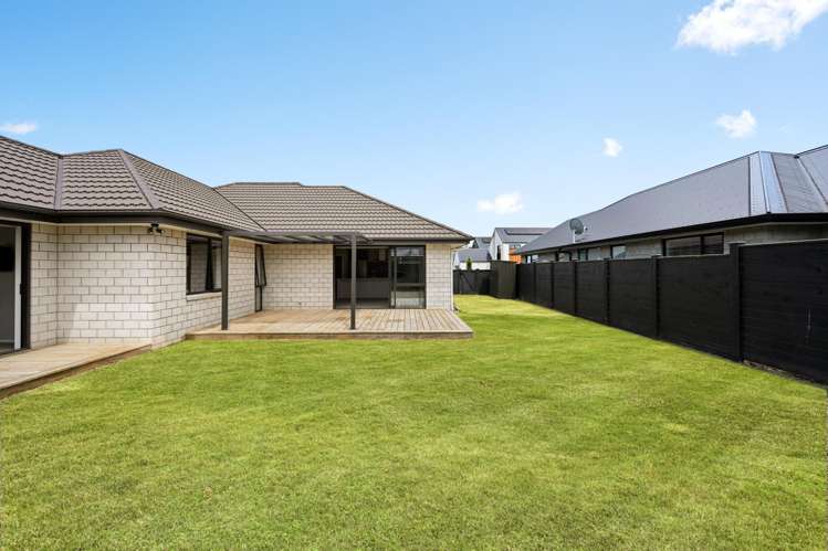 32 Isobel Hodgson Drive Cambridge_20