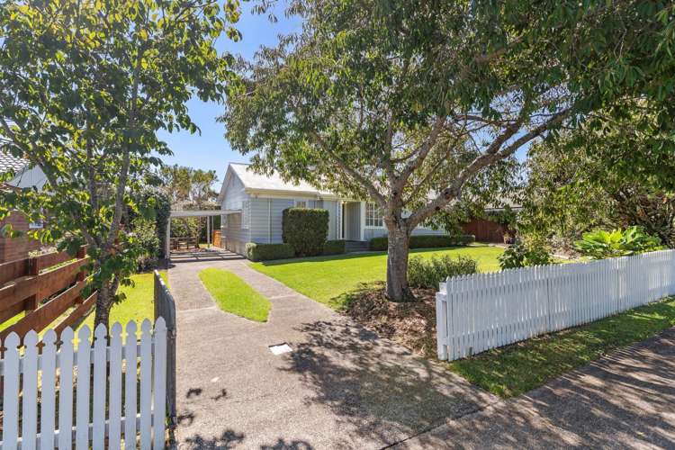 2 Buchanan Road Kingseat_15