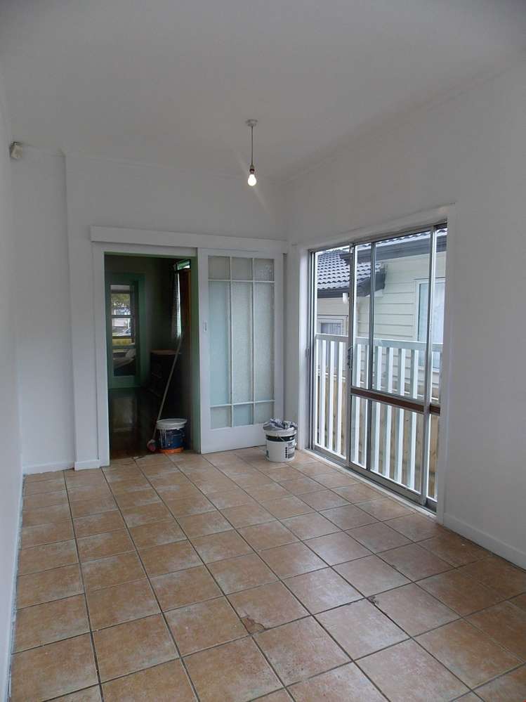 2a Somerset Road Mount Roskill_16
