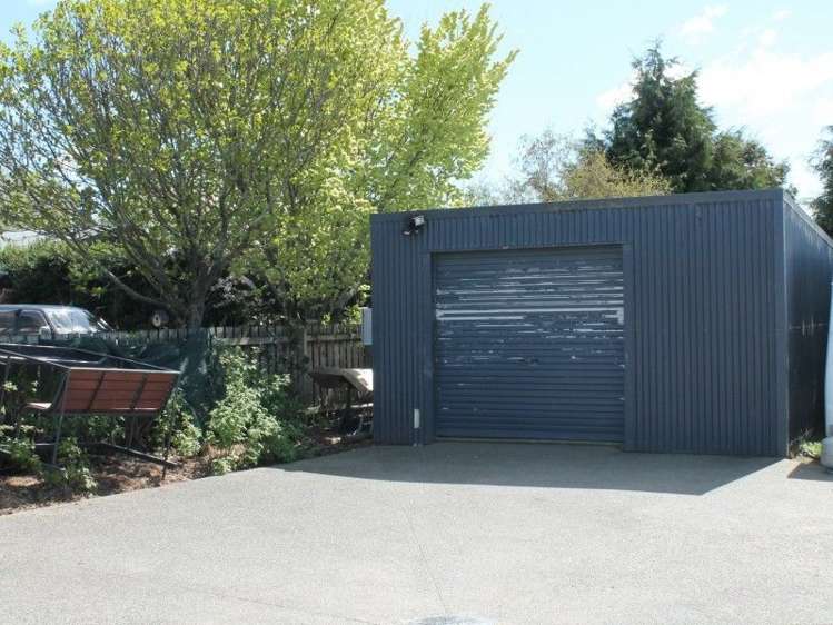 111 Great North Road Winton_7