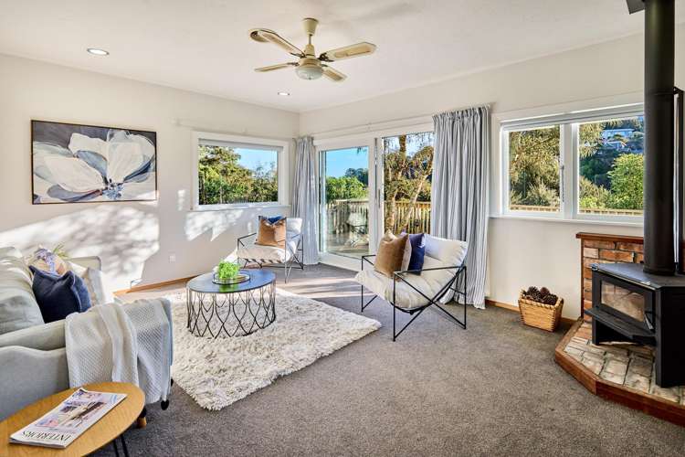 48 Cluny Road Plimmerton_10
