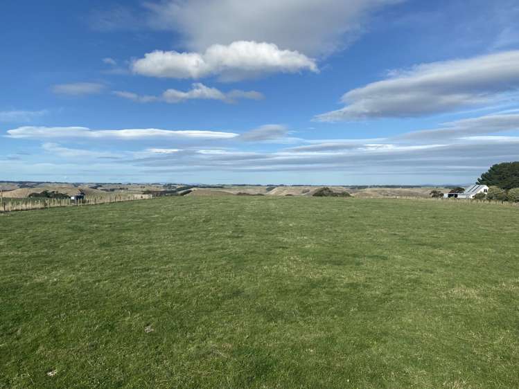 188 Reynolds Road Ratana_1