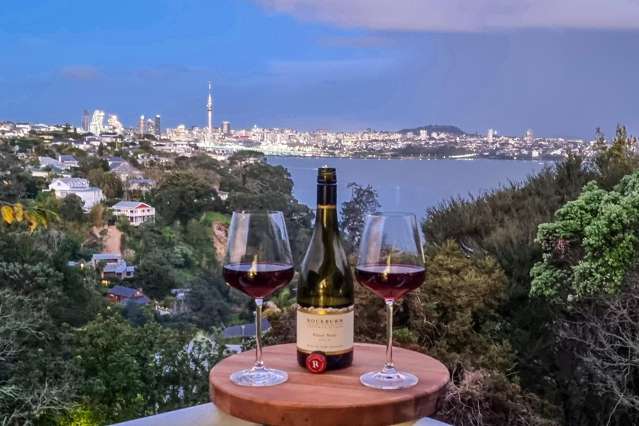 Harbour Views & Flexibility with Soul