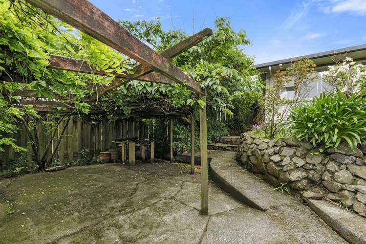 29 Bedford Grove Kelson_21