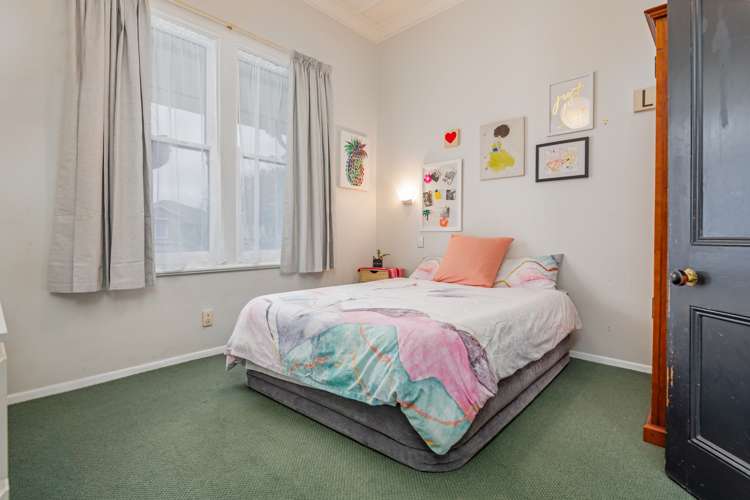 16 Worcester Street West End_9