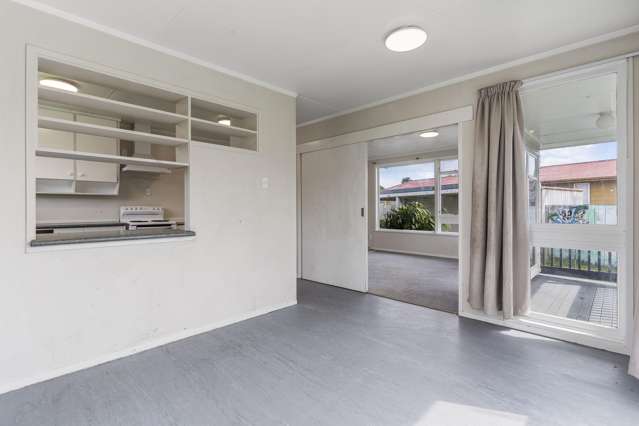 10 Bland Place Otara_4