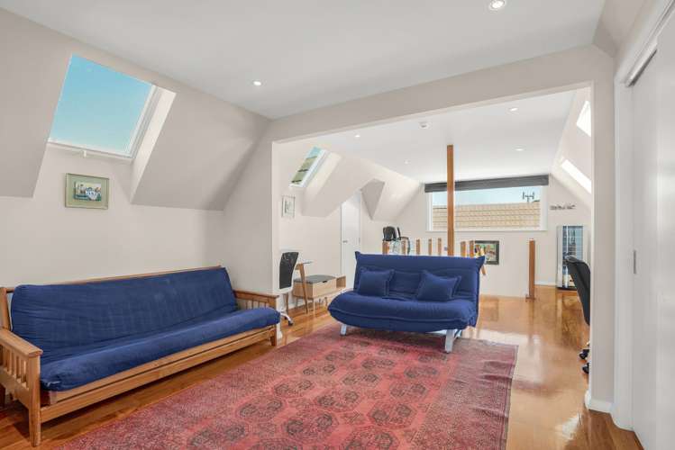 8 Bellevue Road Woburn_10