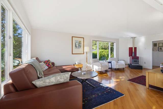 15 Wrights Hill Road Karori_1