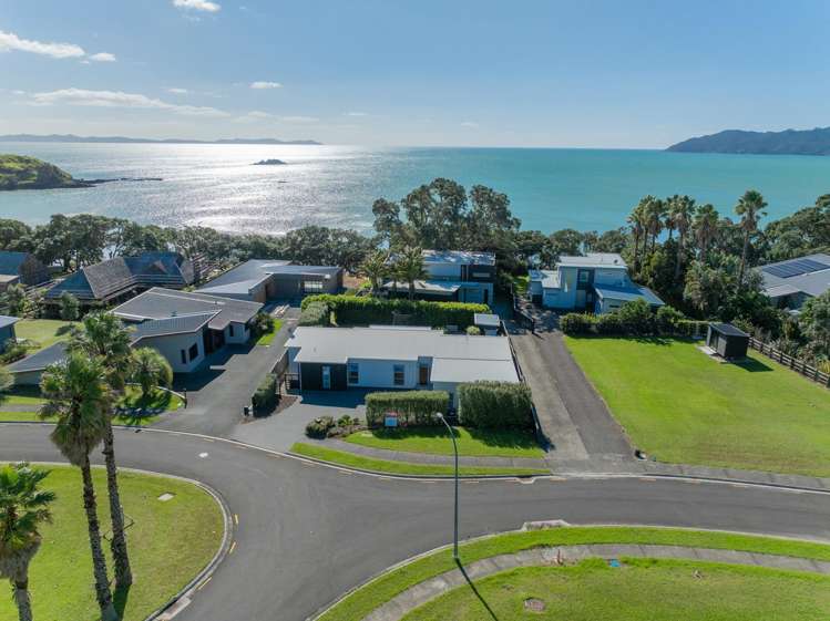 38 Bayside Drive Coopers Beach_0