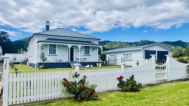 SEAVIEW VILLA, COROMANDEL