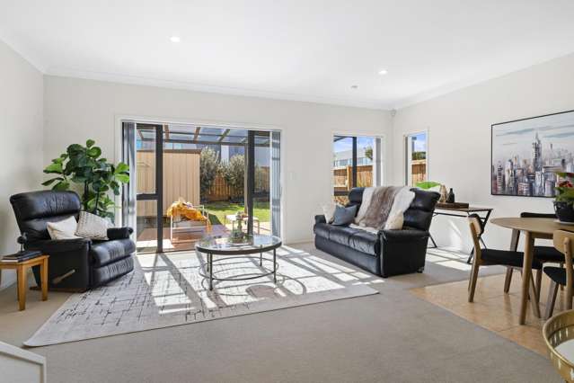 13/94 Huntington Drive East Tamaki_2