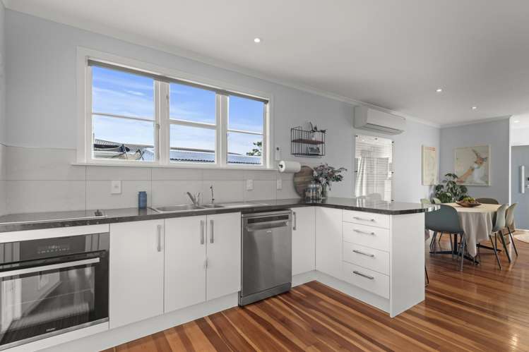 1 Sinclair Avenue Highbury_5