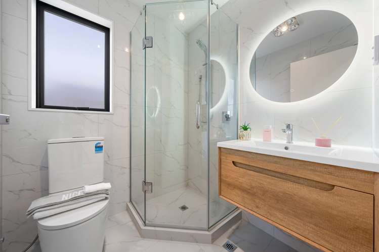 7/12 Arney Road Ranui_8