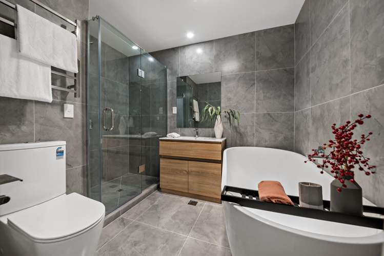 8/63A Owairaka Avenue Mount Albert_8