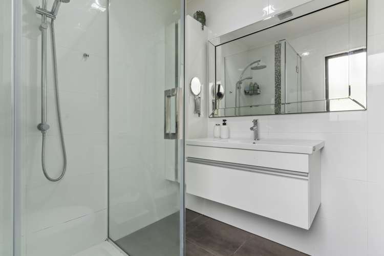 38 Vintage Drive Henderson_16