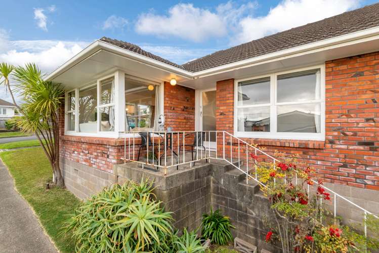 1/6 Stone Street Hauraki_2