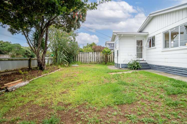 37a and 37b Bream Bay Drive Ruakaka_10