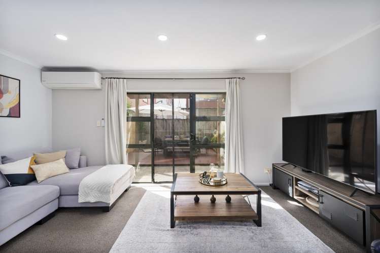 11/17 Harbour View Road_0