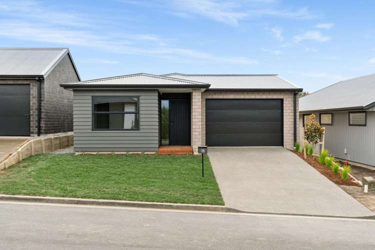 19b Cowell Crescent_0