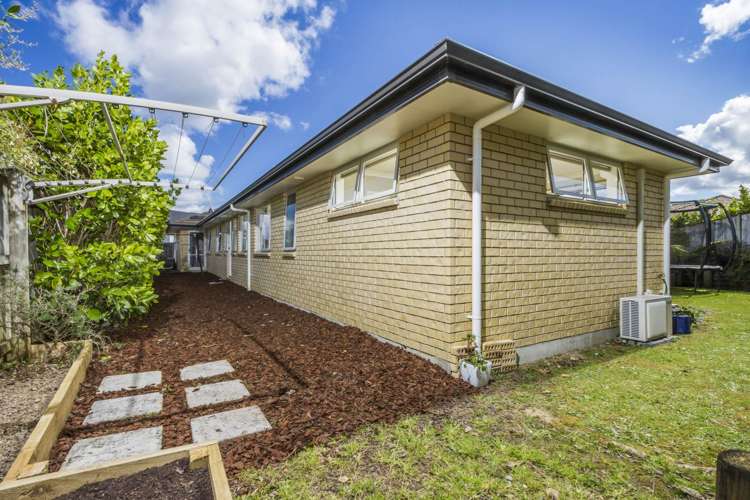 42 Huntington Park Drive Greenhithe_16