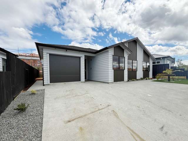 60 Tipu Crescent Milldale_2