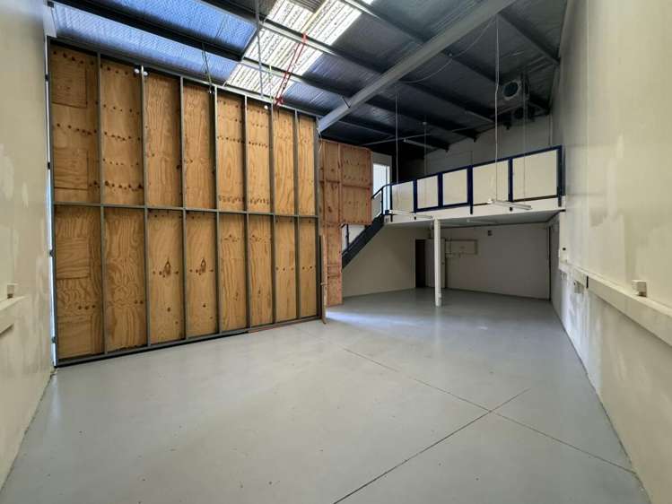 Unit 3, 44 Clarence Street South Addington_2