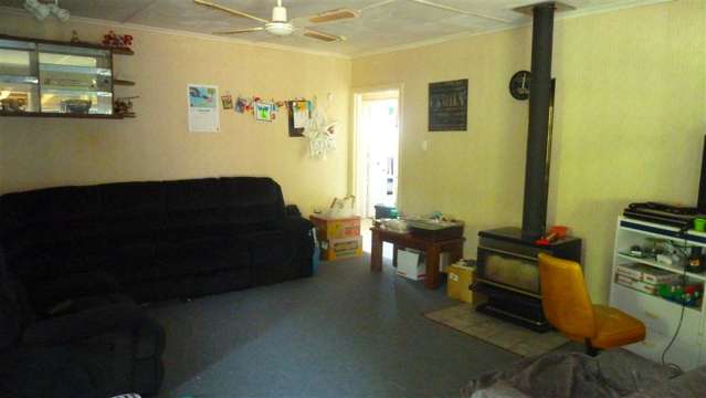 809 Mount Pleasant Road Thames_3