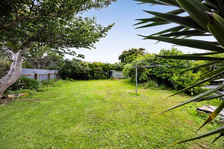 14 Vogel Street Hawera_16