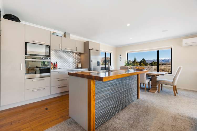 7 Hardacre Place Omarama_9