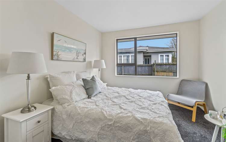 1/281 Main South Road Hornby_11