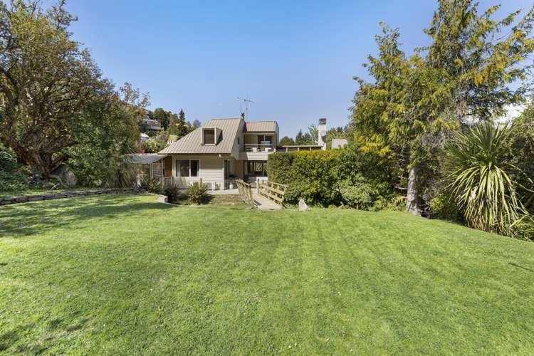 18 Williams Street Fernhill/Sunshine Bay_0