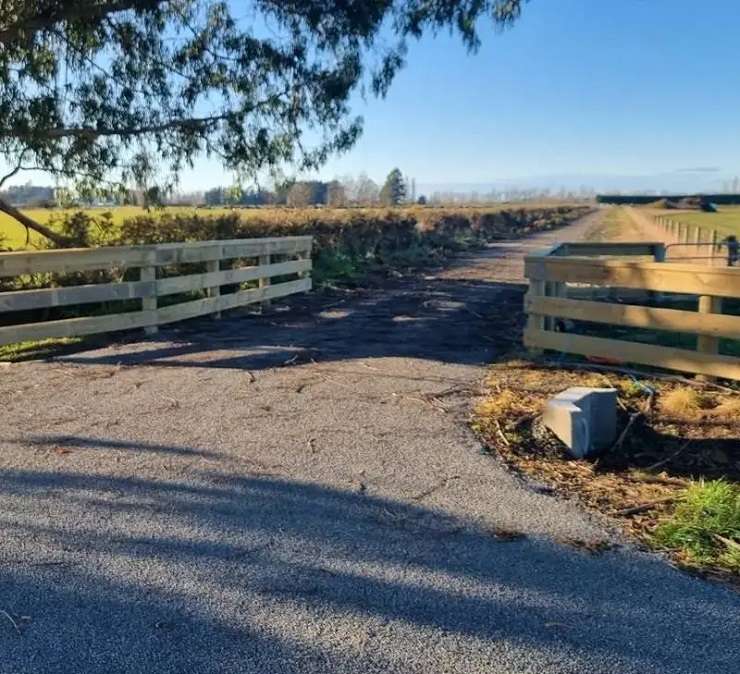 Landowners in western Waimakariri who want to subdivide their blocks into 4ha section are no longer able to due to a district plan change. This section for sale on Steffens Road, Oxford, gained consent before the new rules came in. Photo / Supplied