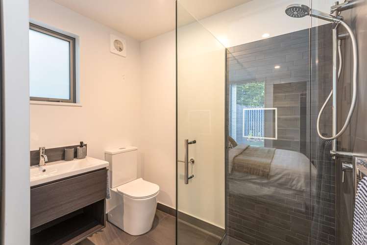 5/6 Strauss Place Somerfield_13