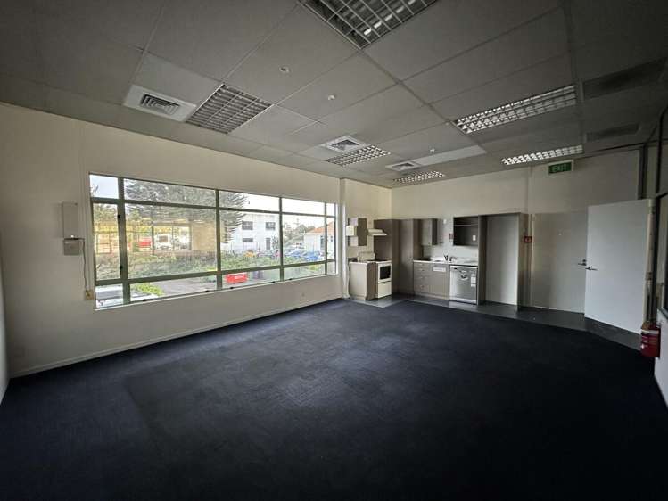 26 Delta Avenue New Lynn_1