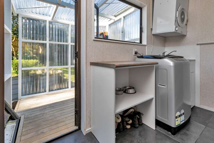 49 Hilltop Avenue Morningside_14