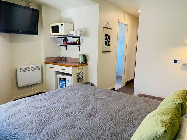 Fully Furnished Compact Studio Room