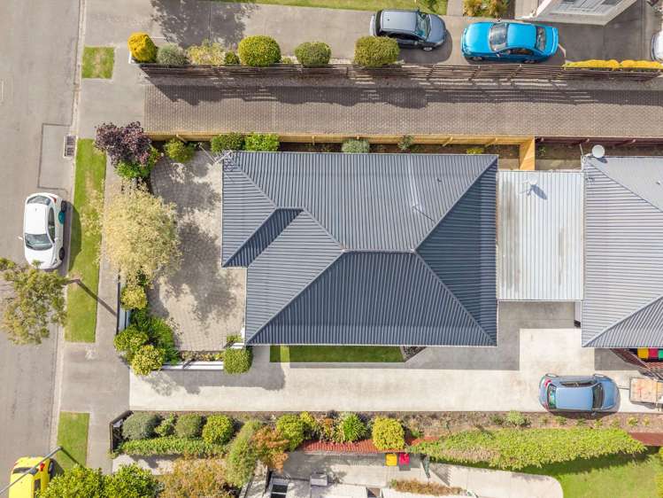 1/21 Greenock Street Redwood_23