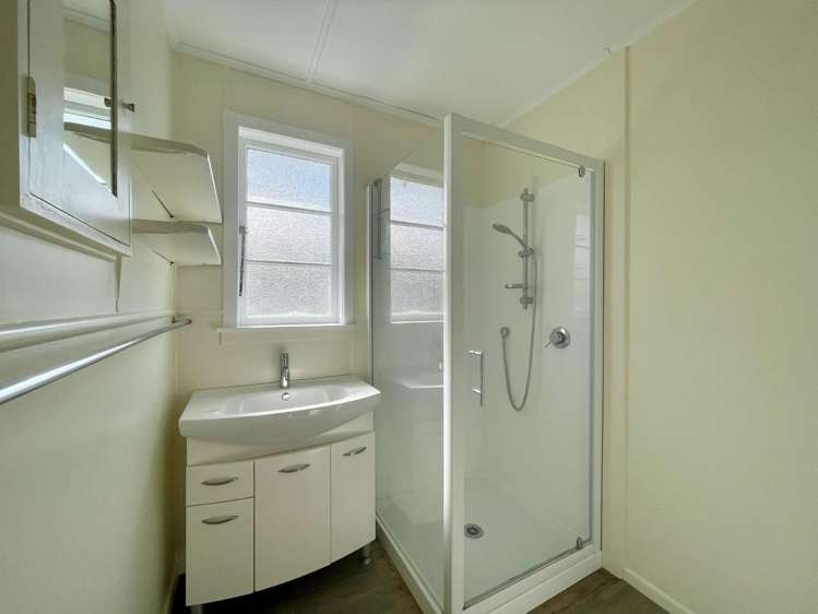 38 Watene Crescent 10858_14