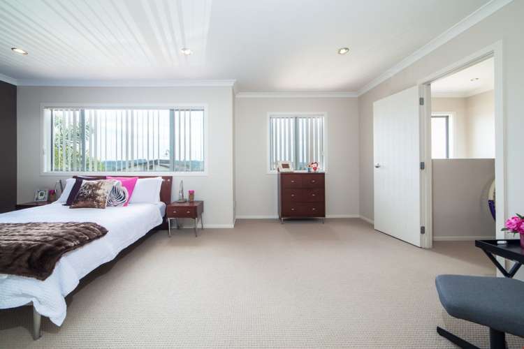 7 Oak View Terrace Schnapper Rock_12