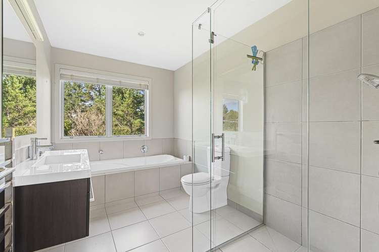 1089 Plymouth Road Koru_23